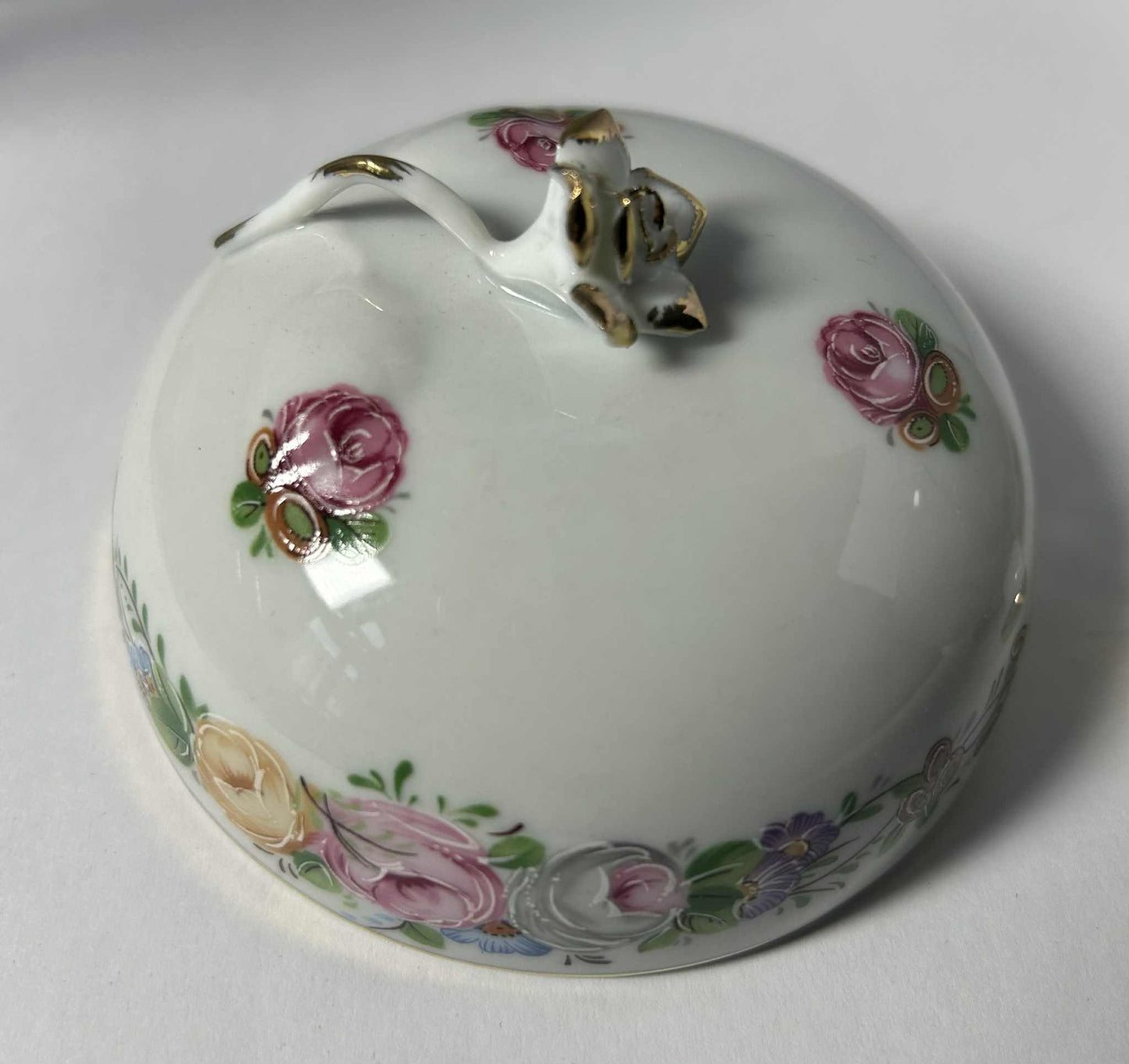 Coffret à bijoux peint à la main tons pastels en porcelaine Paris Royal (10*10cm)