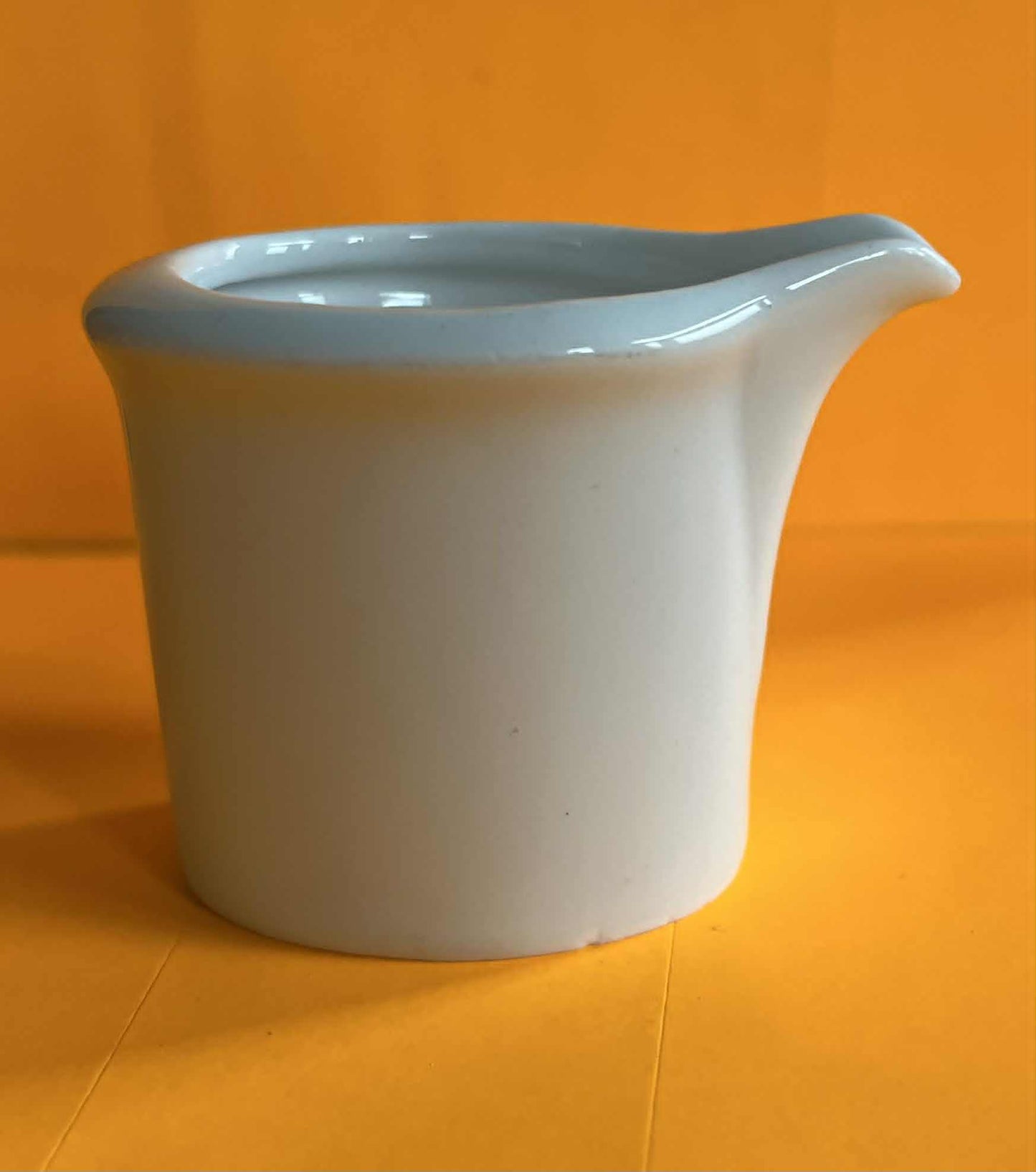 Petit pot à crème HUTSCHENREUTHER 5 cl