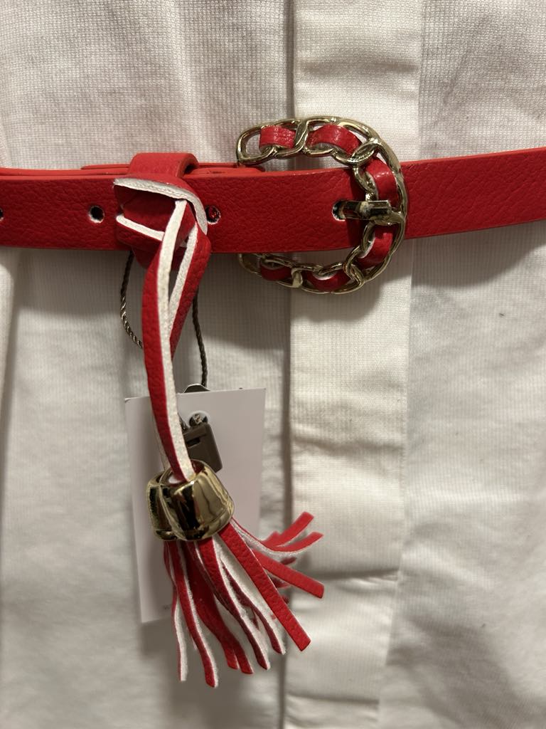 Ceinture rouge boucle rouge et or marque My Essentials by Veritas