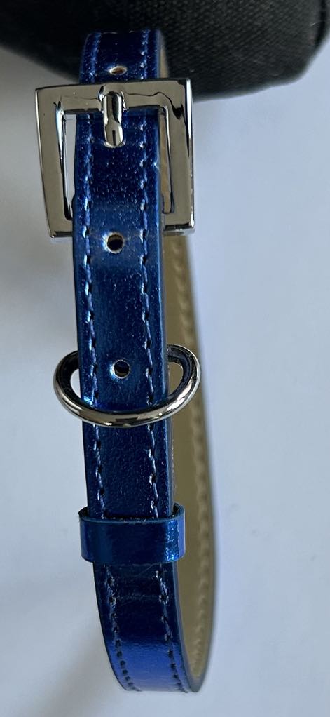 Collier bleu brillant en 20 cm marque Oscar