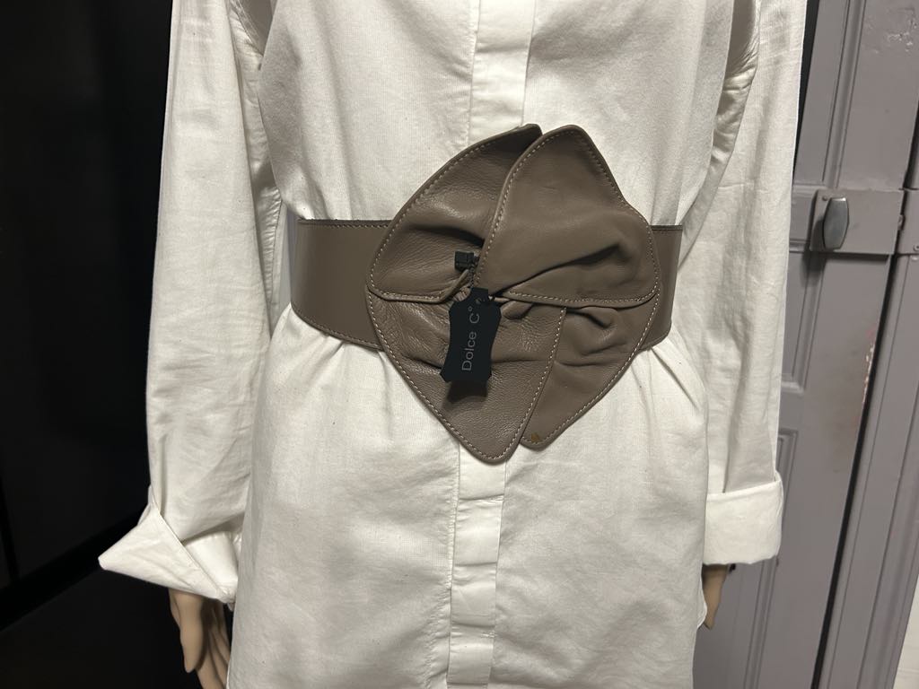 Ceinture marron large fleur Dolce C