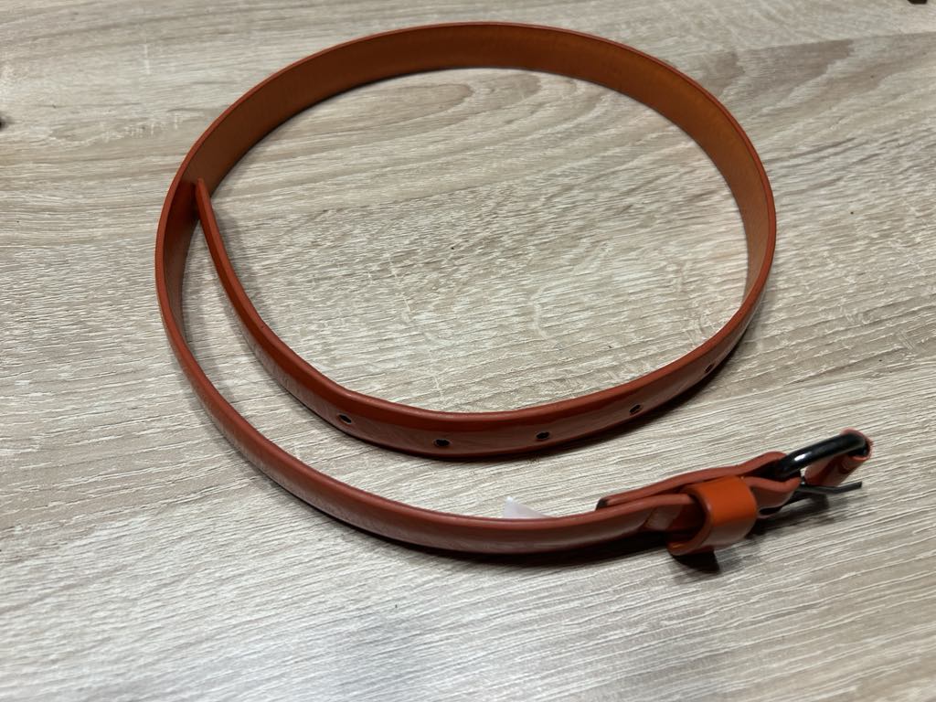 Ceinture orange brillante , boucle vieillie, Marque Fashion