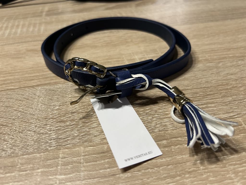 Ceinture bleue boucle bleue et brillante Marque My Essentials by Veritas