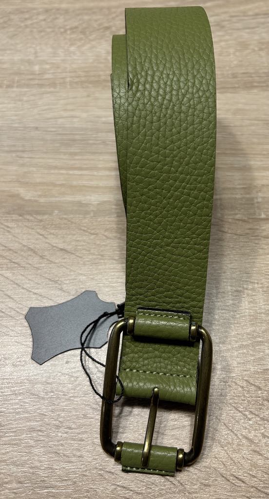 Ceinture en cuir boucle dorée Dolce C