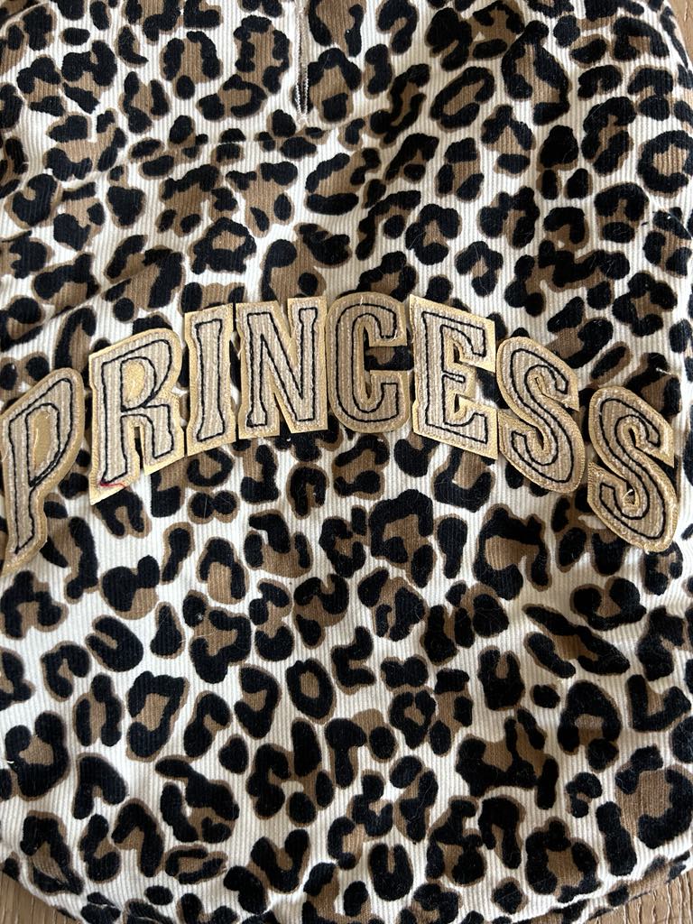 Manteau à capuche pour chienne "PRINCESS" Marque NYC