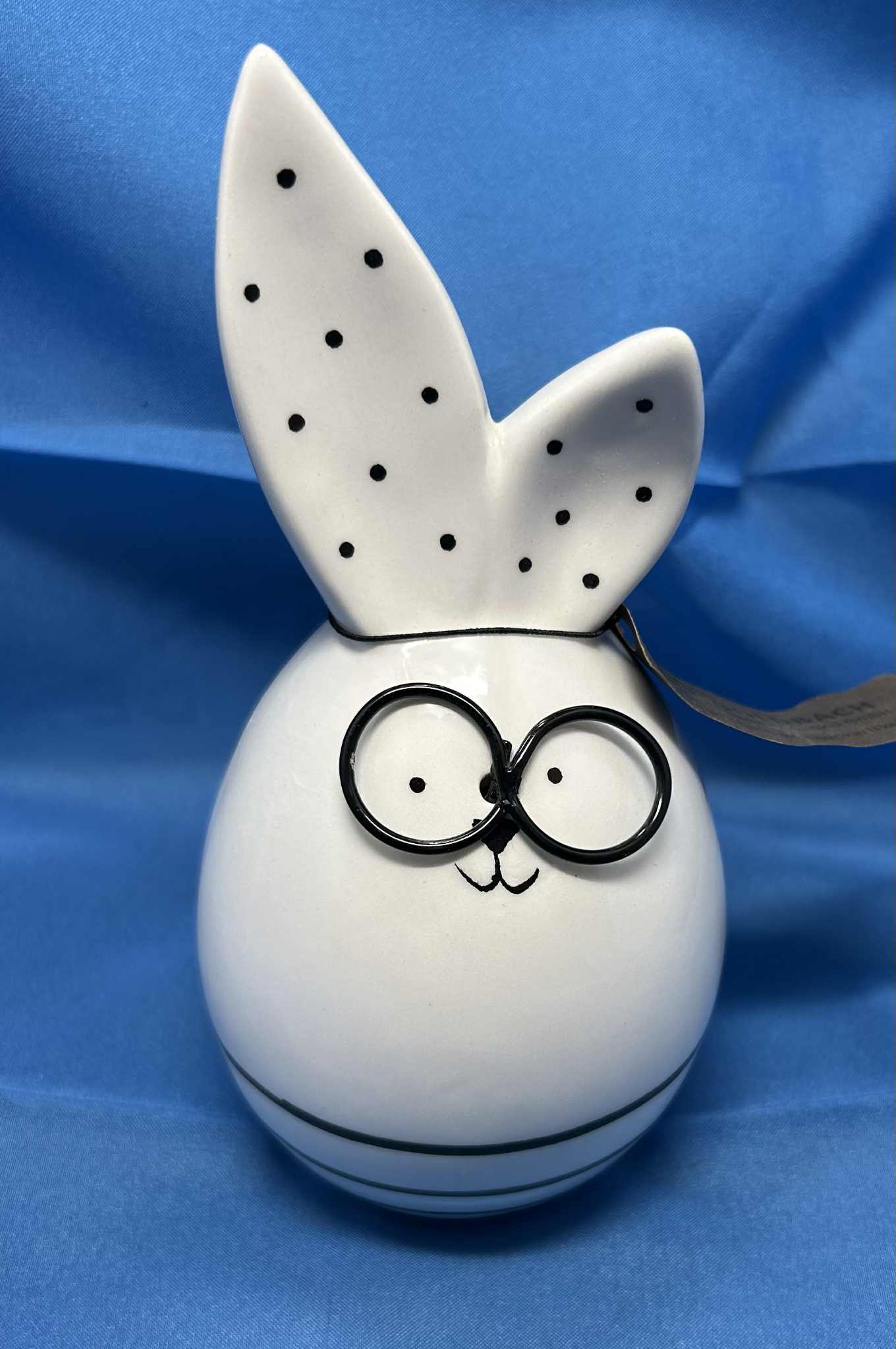 Œuf décoratif blanc et noir en céramique de GmbH (7.5*15cm)