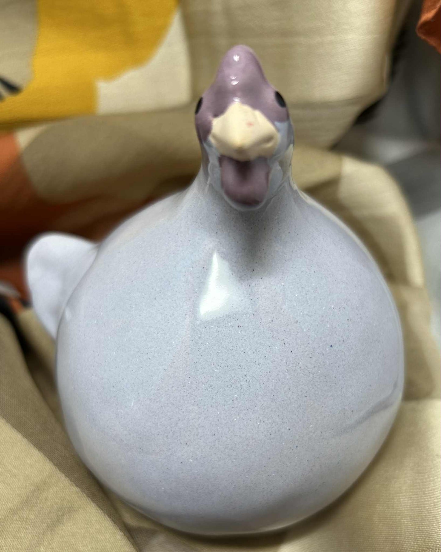 Set de 2 poules violettes en céramique de GmbH(9*10cm)et (5*6cm)