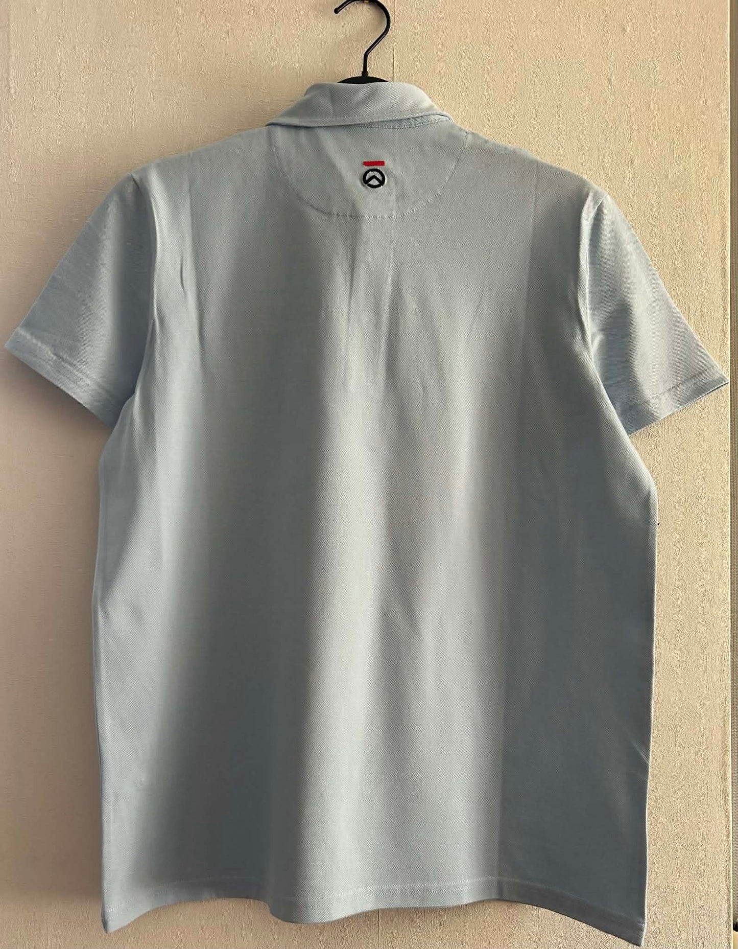 Polo bleu ciel 95% coton 5% élasthanne HON