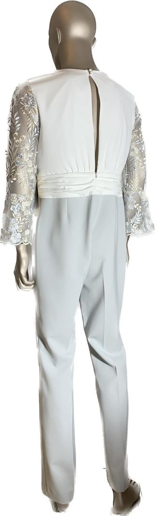 TENUE FASHION JUMPSUIT TAILLE 42