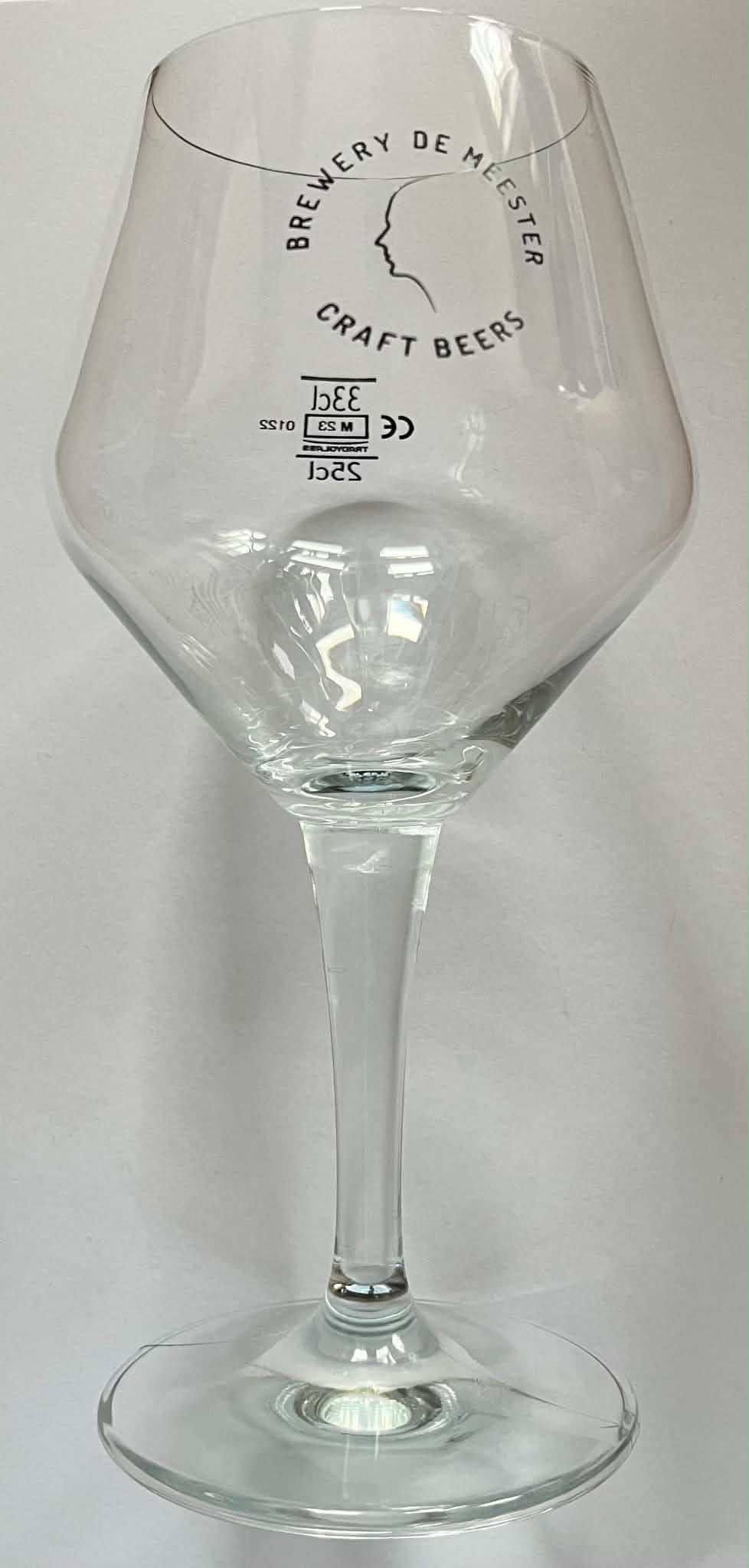 Lot de 6 Verres à pied bière BREWERY DE MEESTER GRAFT BEERS 25/33 cl