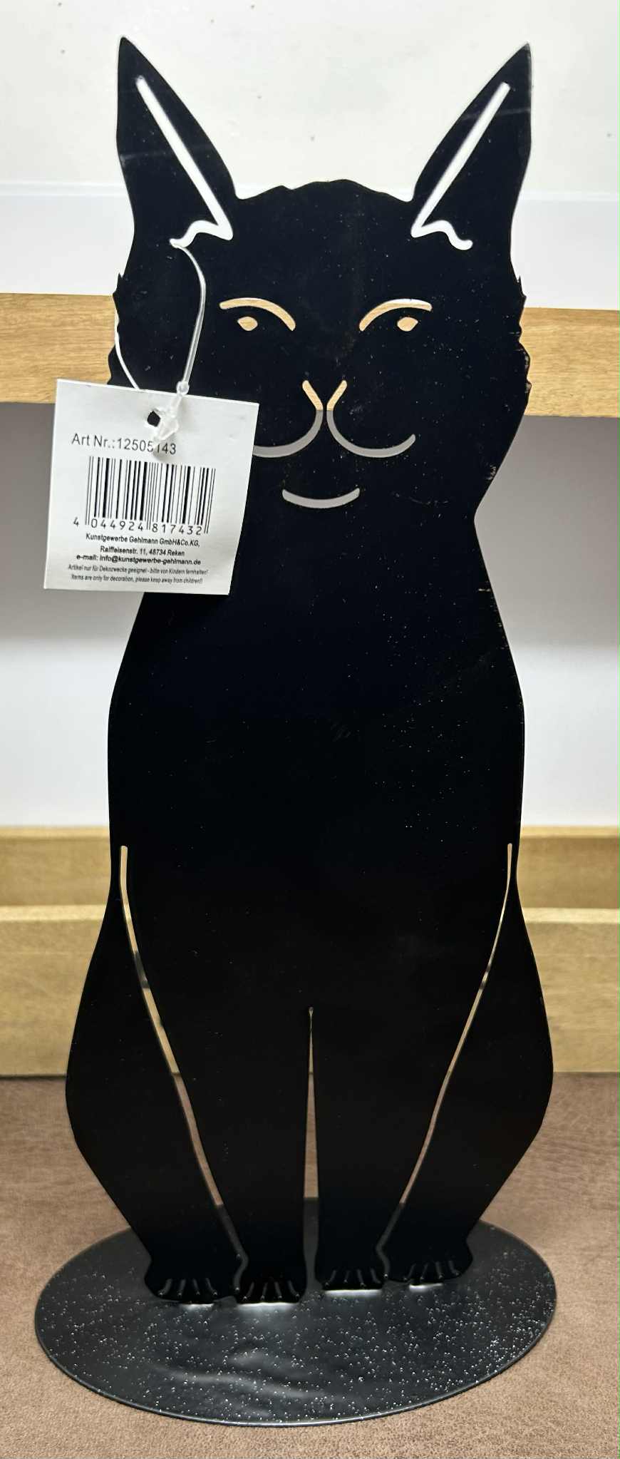 Chat en métal avec socle noir de GmbH (14*30cm)