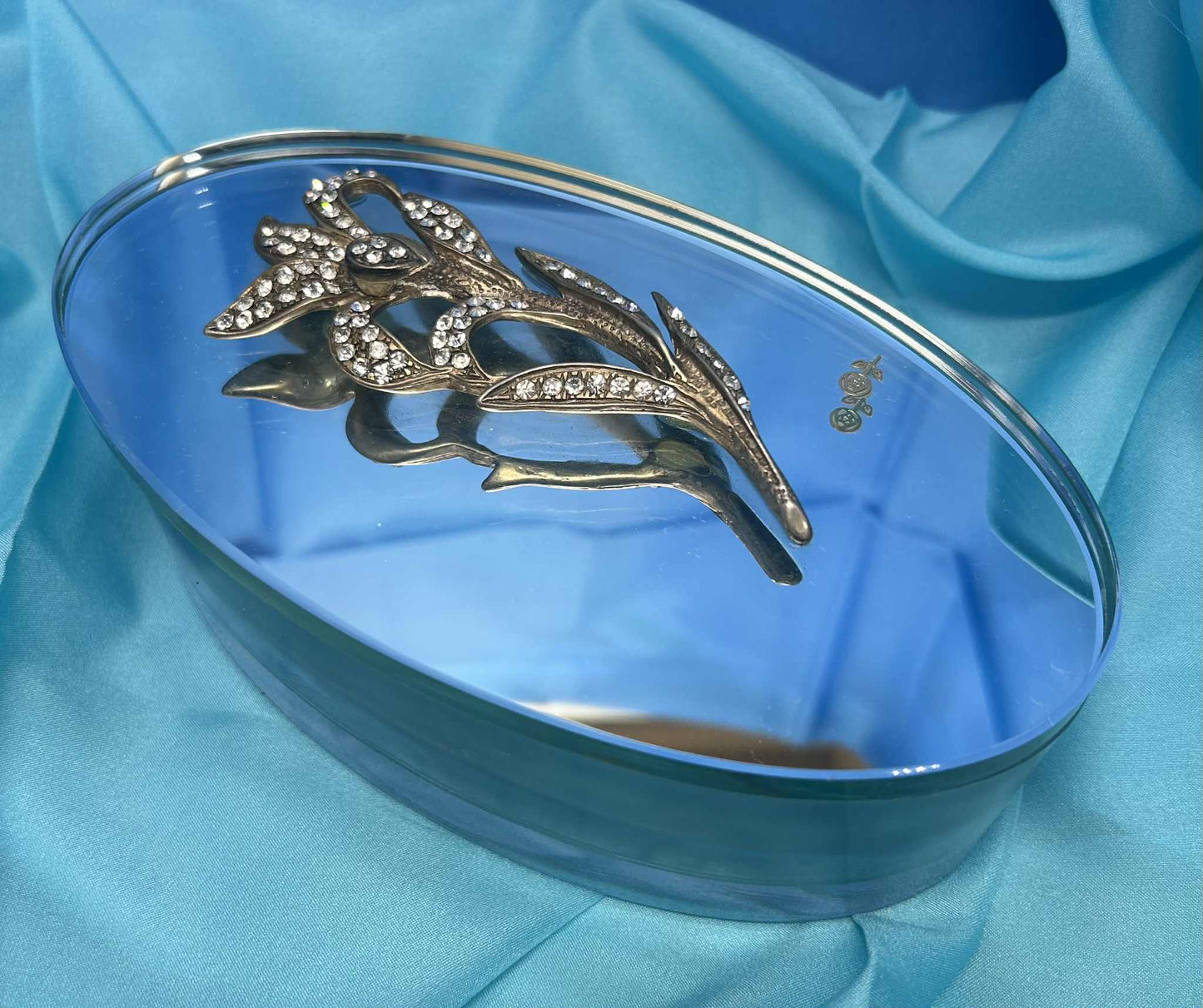 Coffret à bijoux en verre , couvercle recouvert d'une glace et d'une fleur en strass de GmbH (10*18*5cm)