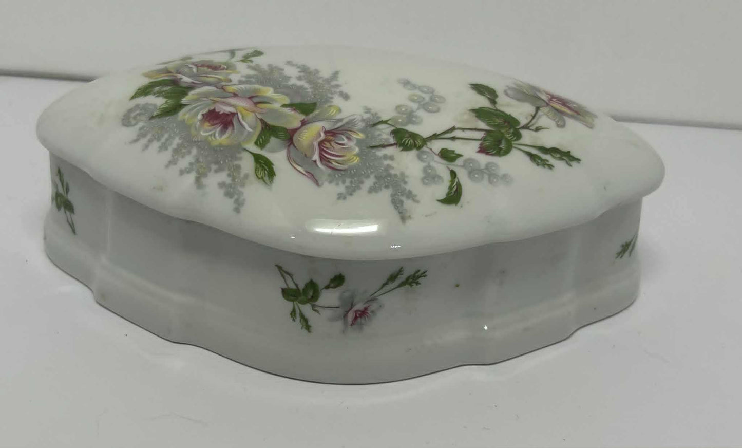Coffret en porcelaine de Limoges de GmbH (16.5*11.5cm)