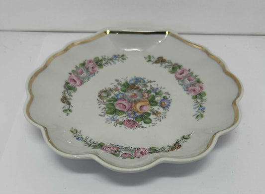 Coupe en forme de coquille en porcelaine peinte à la main de Paris Royal (16cm de diam)