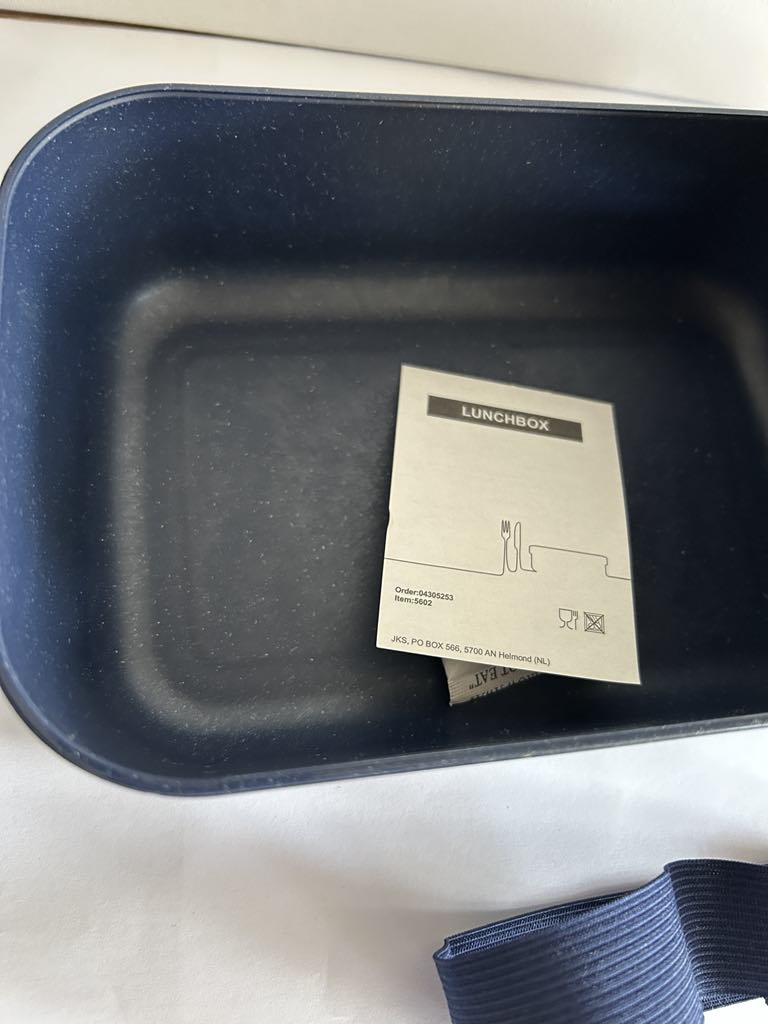 Boite à tartine ou Lunch Box marine et couleur bois clair(bambou)