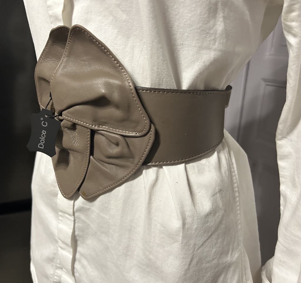 Ceinture marron large fleur Dolce C