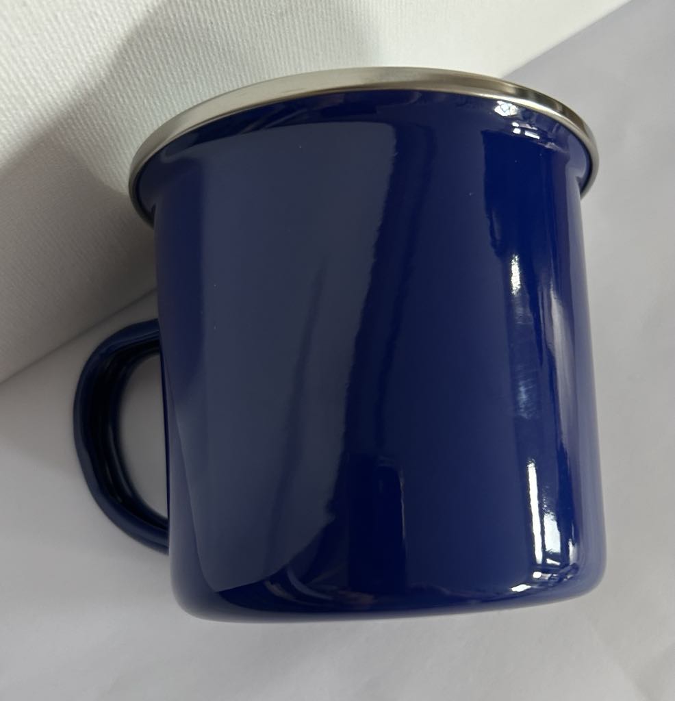 Mug en acier marine ,intérieur blanc 350ml