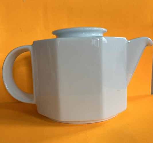 Théière blanche octogonale HUTSCHENREUTHER