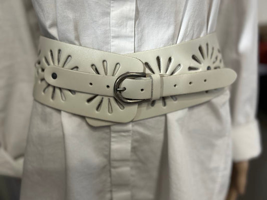 Ceinture large blanche motifs fleurs Fashion