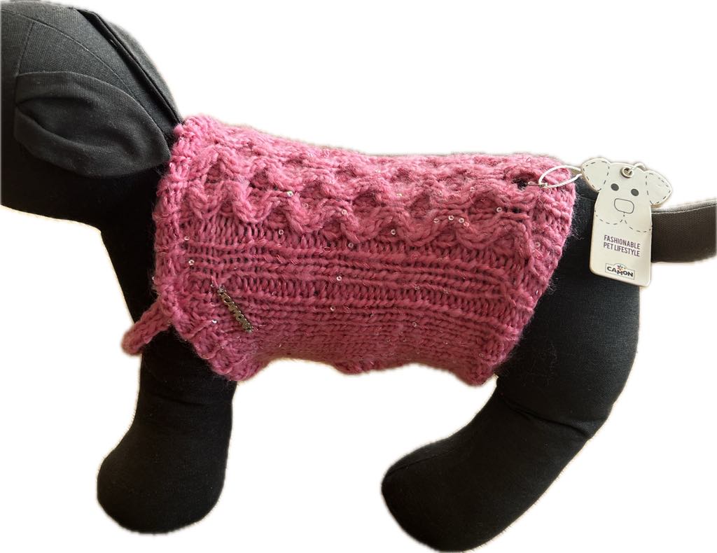 Pull pour chien rose à torsades tricoté main marque CAMON