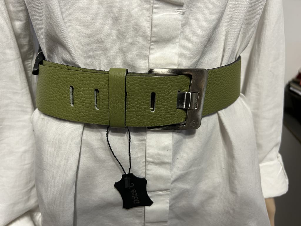 Ceinture large vert olive , boucle argent Dolce C