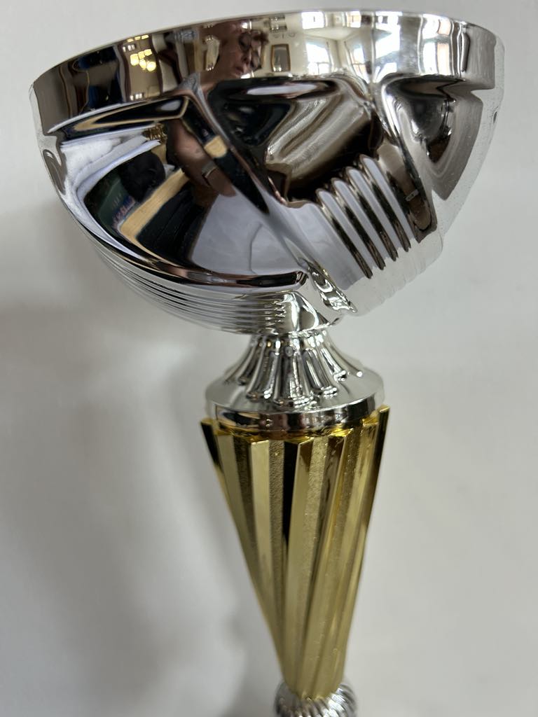 Coupe trophée or et argent h 32 cm