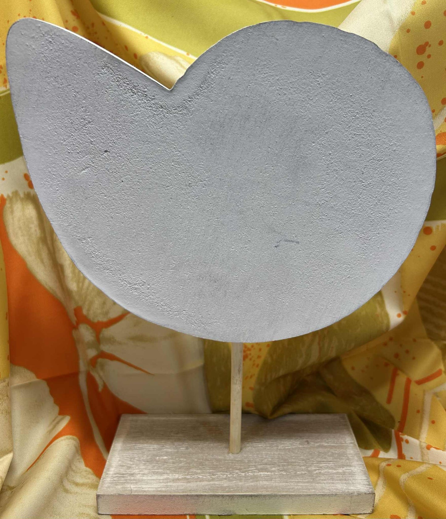 Escargot en plâtre perché sur un support en bois de GmbH (19*26cm)