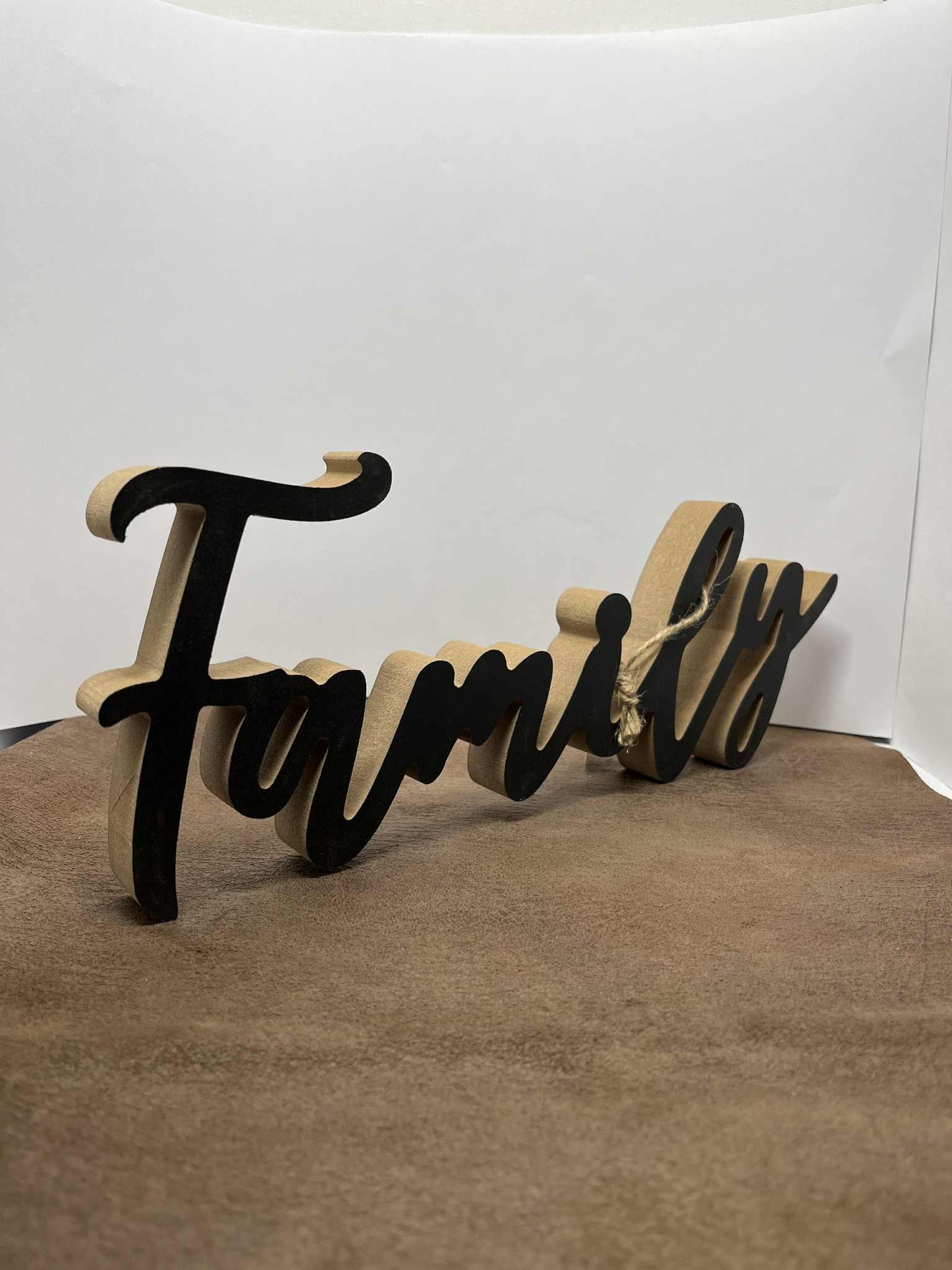 Family en bois  peint en blanc ou noir de GmbH (29.5*11.5cm)