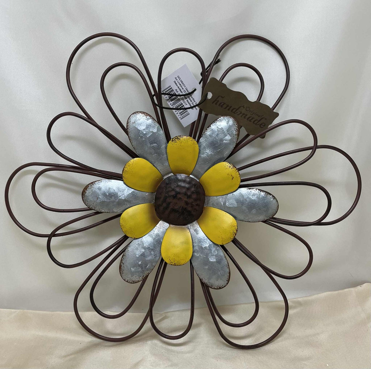 Fleur en métal à suspendre faite main collection Goldenbach de GmbH (diamètre26.5cm)