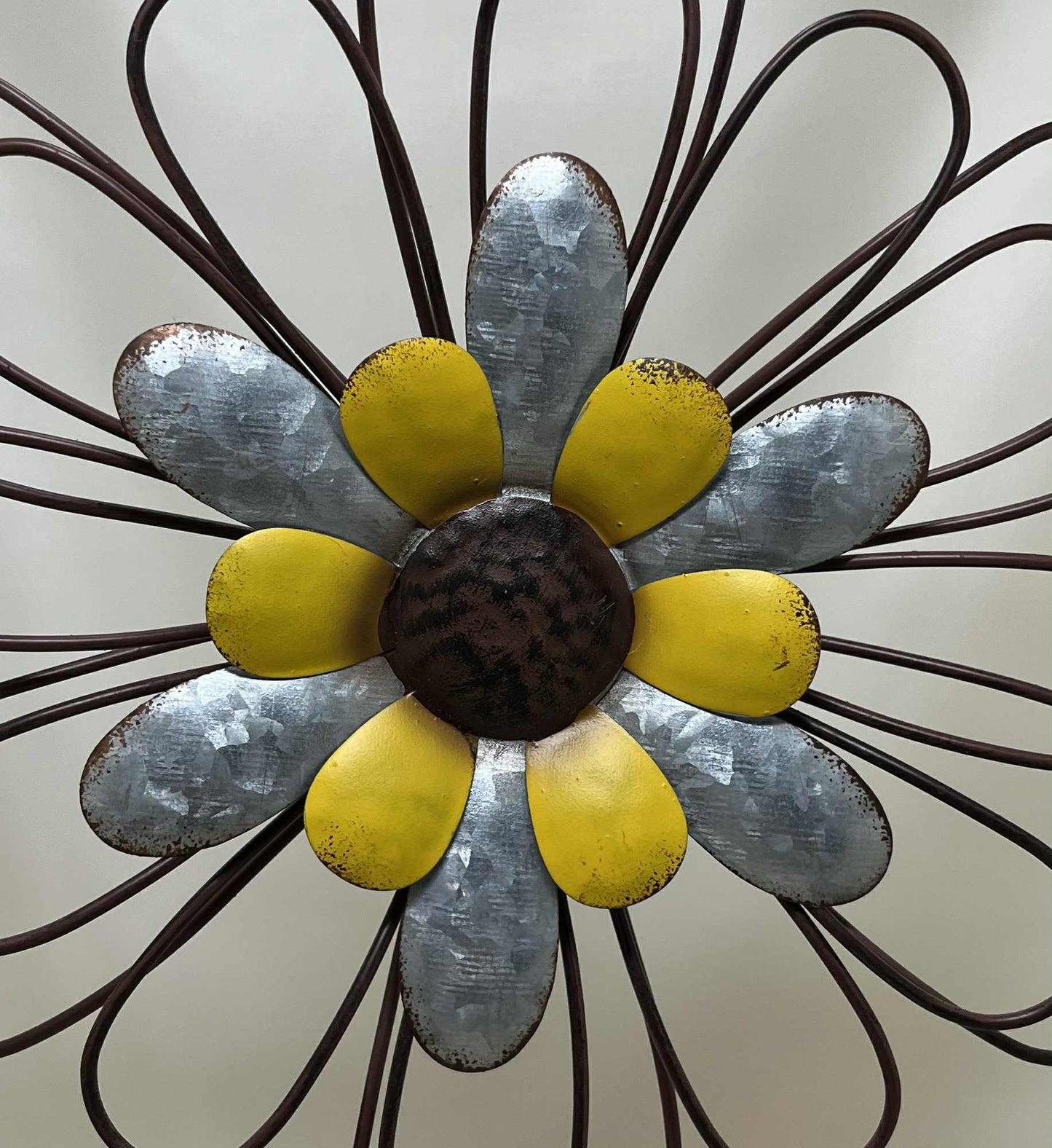 Fleur en métal à suspendre faite main collection Goldenbach de GmbH (diamètre26.5cm)