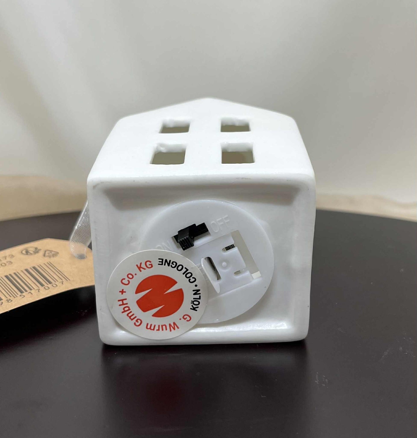 Lot de 2 maisons blanches en céramique éclairées de GmbH (5.5*8*5cm)