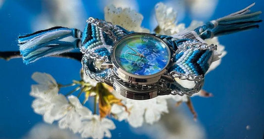 MONTRE FANTAISIE BRACELET  REGLABLE