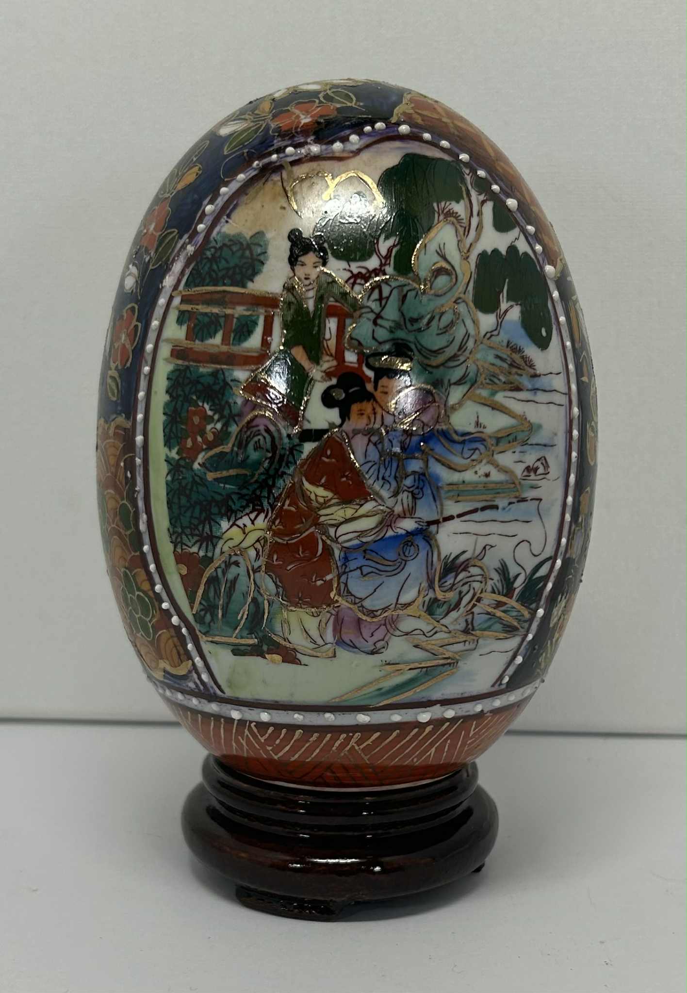 Oeuf en porcelaine collection chinoise de GmbH (13*10cm)