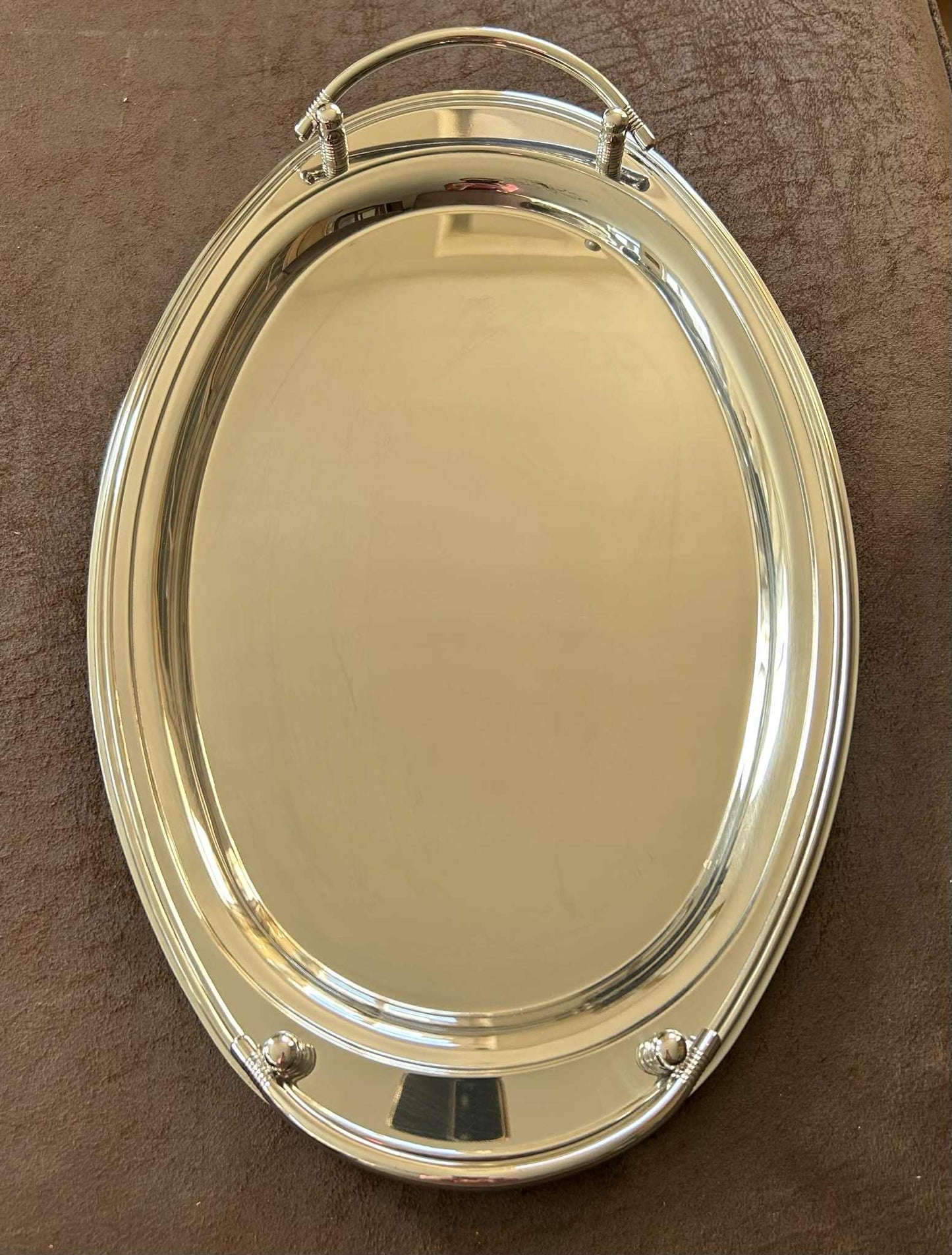 Plat de présentation oval avec poignets en inox de GmbH (46*30cm)