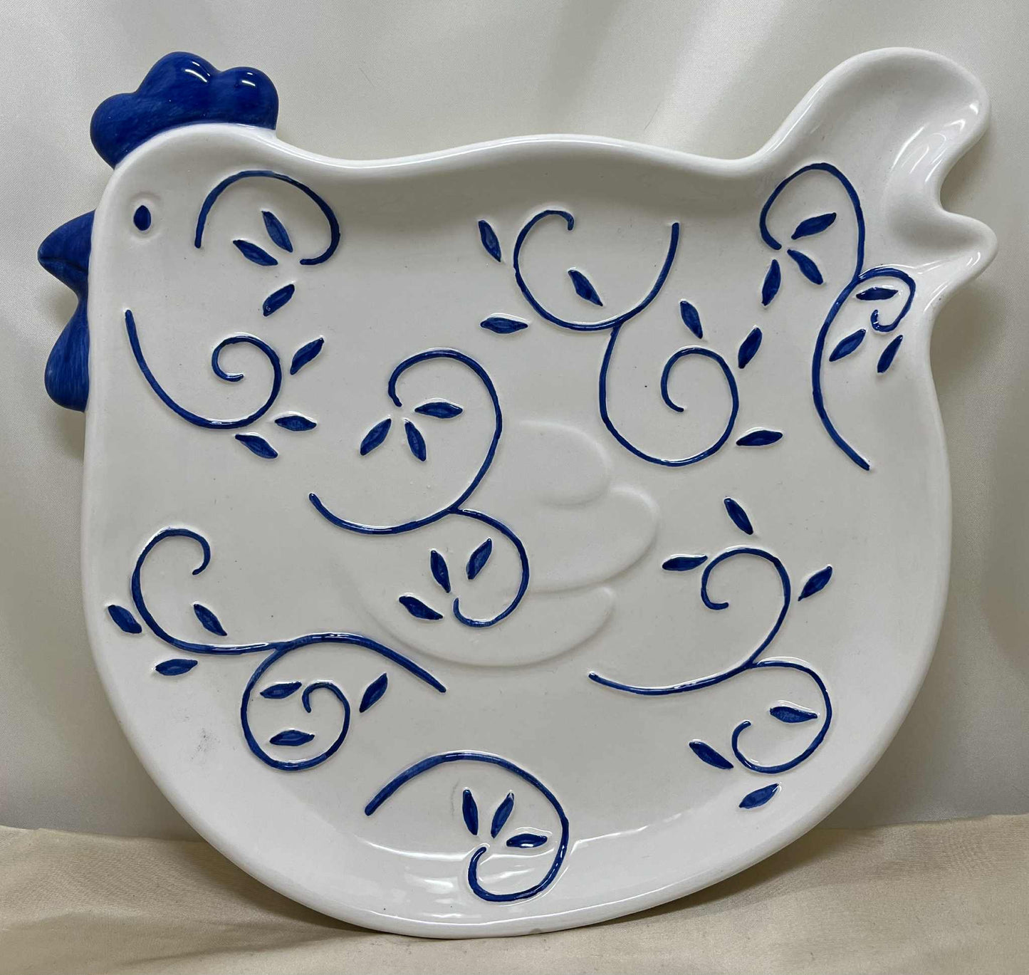 Plat plat en céramique et en forme de poule bleu et blanc de GmbH (26*24cm)