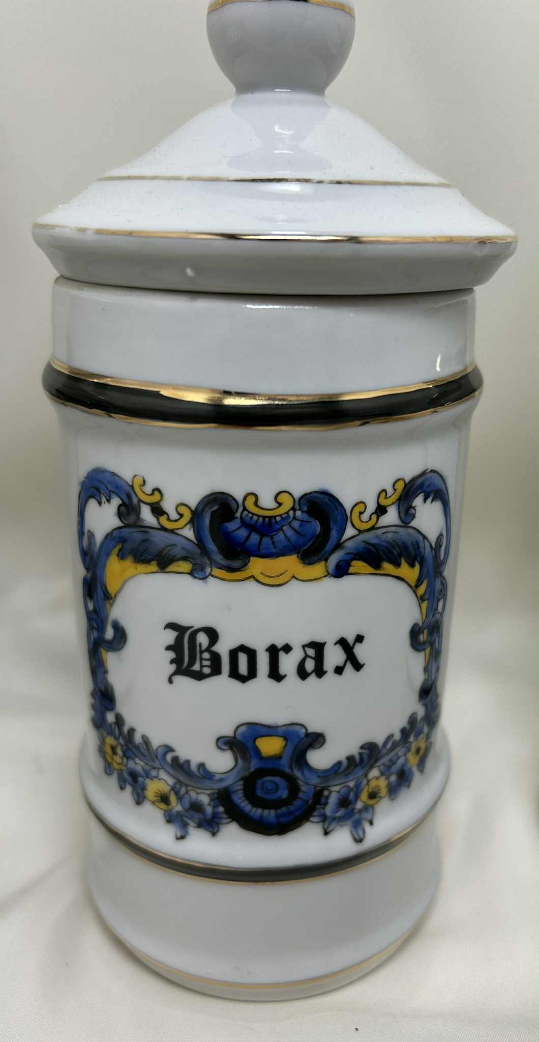 Ensemble de 6 pots à pharmacie en porcelaine de GmbH (8*18cm)