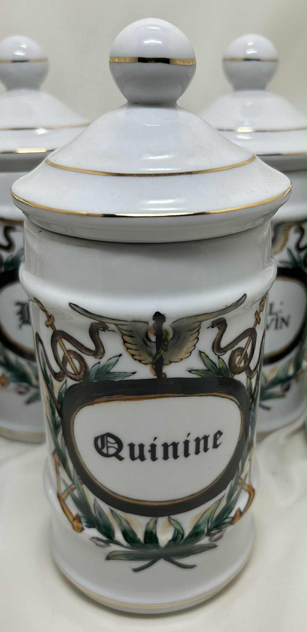 Ensemble de 5 pots à pharmacie en porcelaine de GmbH (8.5*21cm)