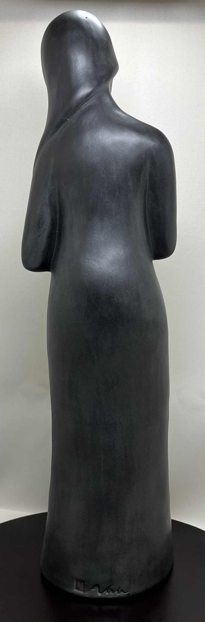 Statue  "Tendresse d'une mère " de Avam collection par Tosal ( l 13.5+h 45+ p 10 cms)