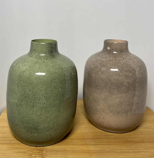 Lot de 2 vases en métal peint beige et kaki 9 cm Gmhb